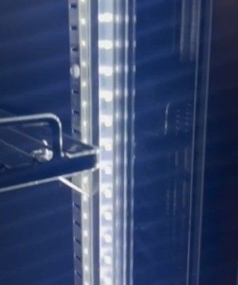 Commercieel glasdeurscherm Vitrine Drank Drankkoeler Commercieel scherm Koelkast Scherm Vrieskasten